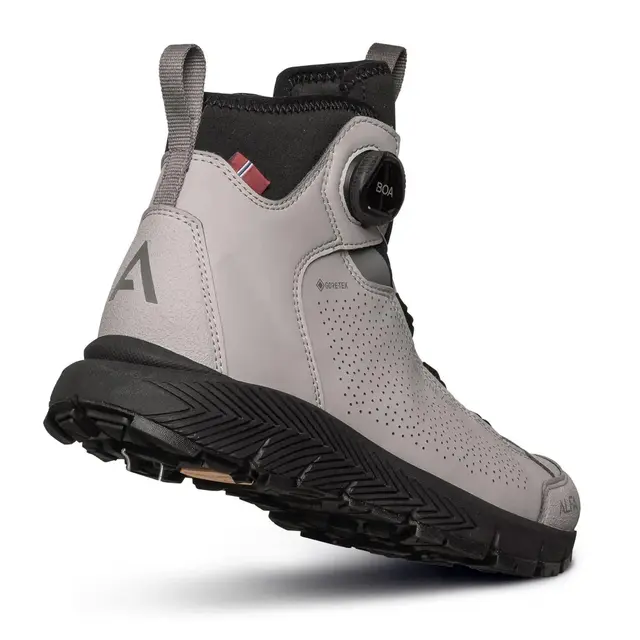 Alfa Bregne A/P/S GTX M Light Grey 41 Svært lett og slitesterk ankelhøy tursko 