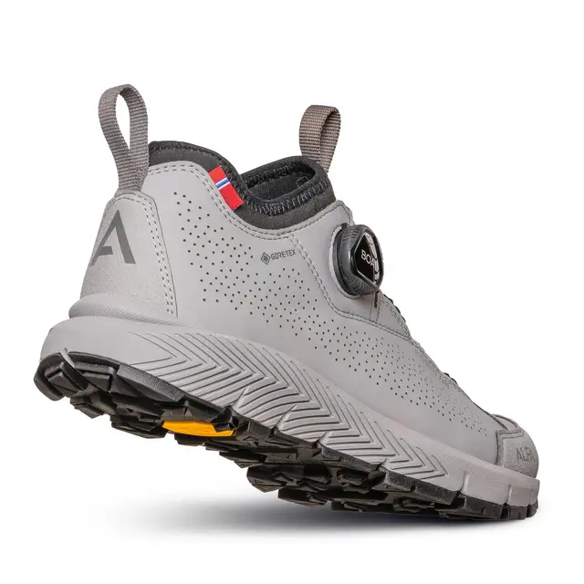 Alfa Piggen A/P/S GTX M Light Grey 41 Svært lett og slitesterk tursko 