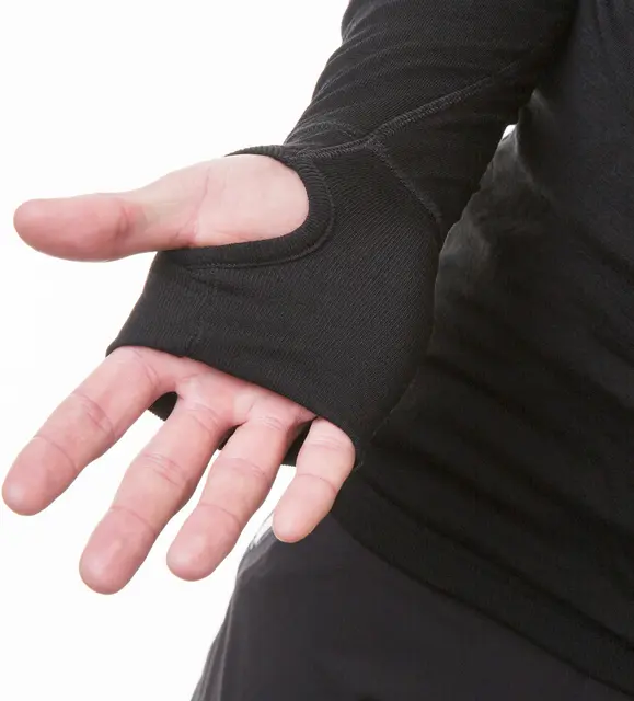 Brynje Arctic Shirt med tommelgrep XS Tolags ventilerende undertøy - Sort 