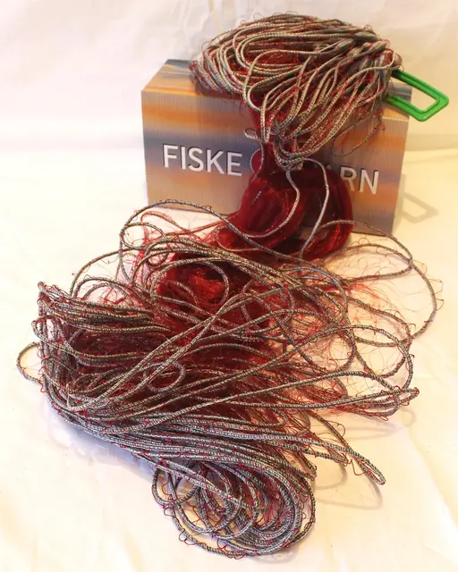 CAL Ferskvannsgarn Rød 21mm Garn til ferkvannsfiske 25m x 1,5m 