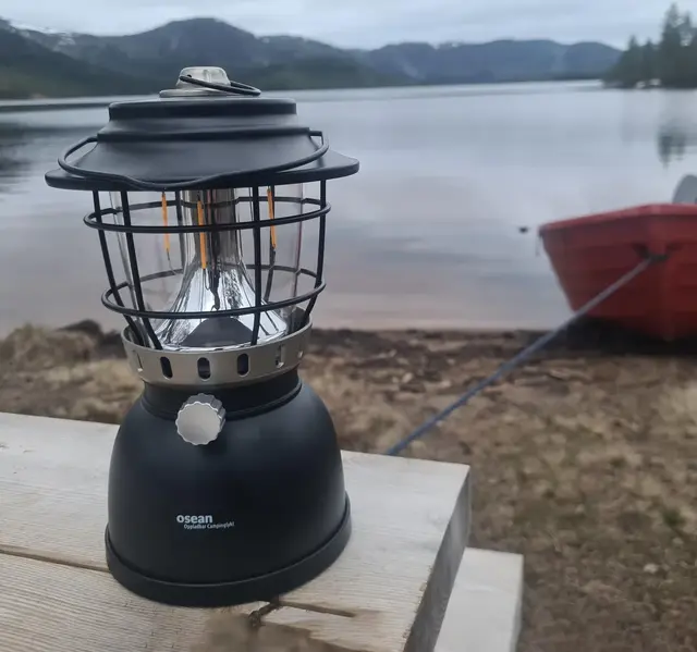 Osean Oppladbar Campinglykt Matt Svart Robust og lyssterk, 500 Lumen 