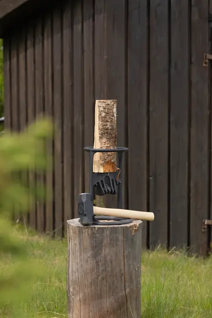 Espegard Kindling Cracker med slegge Smart vedkløyver som kommer med slegge 
