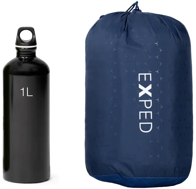 Exped TrailHead Pillow Navy Mountain Turpute med memory foam 