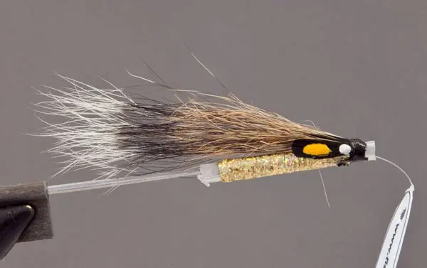 Riffling Hitch V-Fly - Holo Gold Kjøp 12 fluer få gratis flueboks 