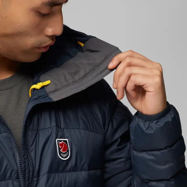 Fjällräven Expedition PD Hoodie Navy L Lett og fleksibel dunjakke med hette 