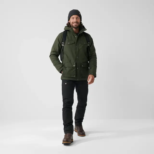 Fjällräven Greenland Winter Jacket M L Vinterjakke til herre i Green/Dark Grey 