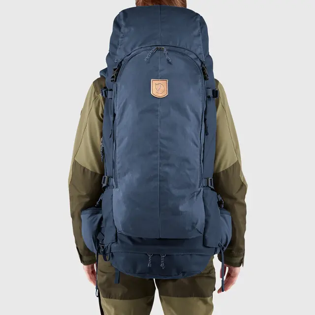 Fjällräven Keb 72 W Lava Robust helårssekk med treramme 