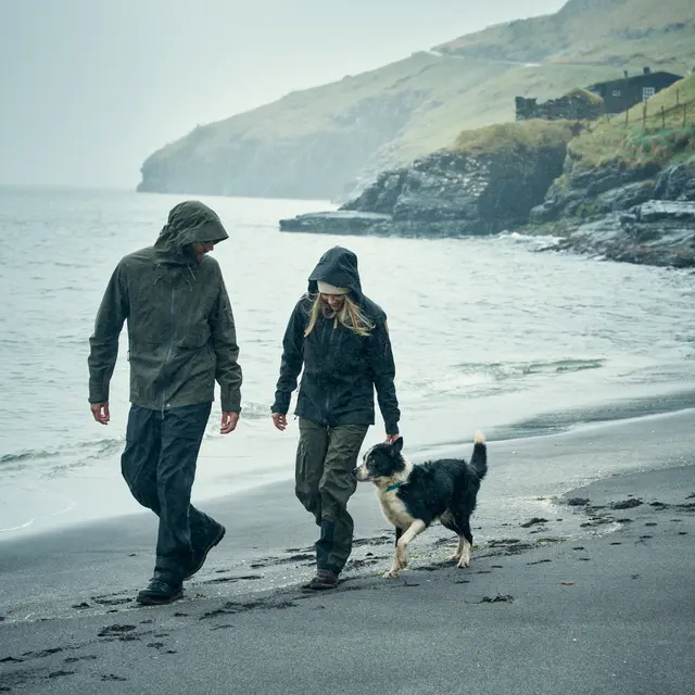 Fjällräven Keb Eco-Shell Jacket M XXL Trelags skalljakke til herre i Black 