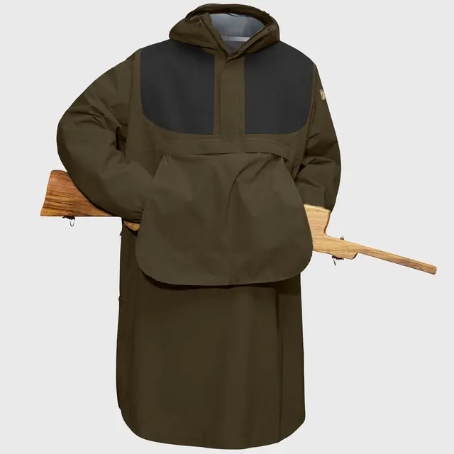 Fjällräven Lappland Eco-Shell Poncho 2,5 lags regnponcho i Dark Olive L/XL 