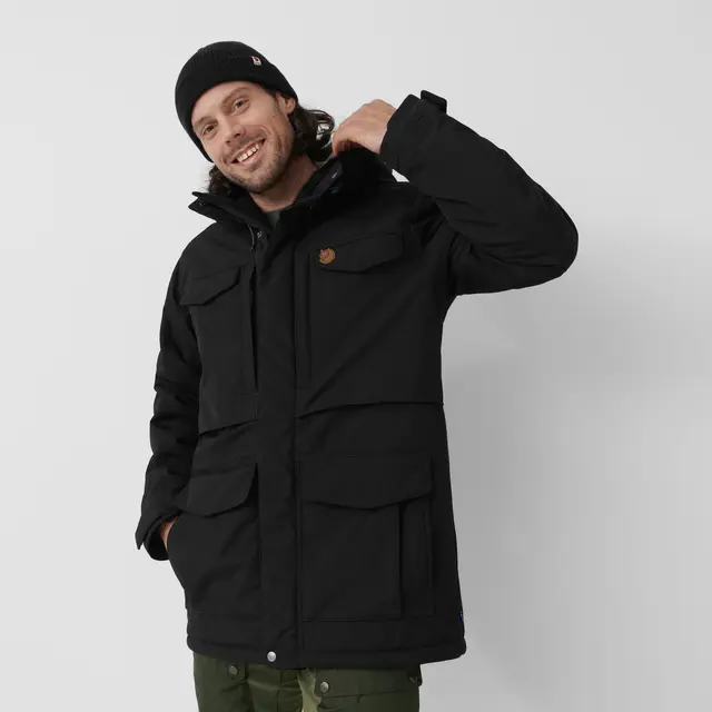 Fjällräven Nuuk Parka M Black L Komfortabel og varm parkas til herre 