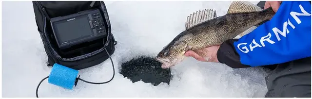 Garmin STRIKER™ Plus 4-isfiskepakke Ekkolodd /GPS m/ batteri 