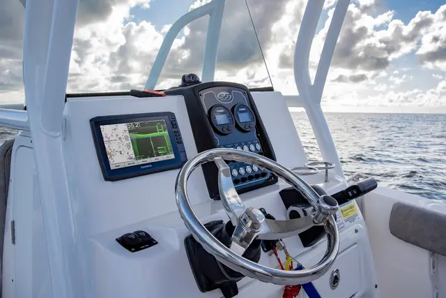 Garmin ECHOMAP™ UHD 92sv uten svinger UTSTILLING 