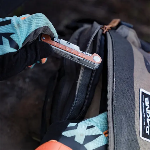 Gerber ArmBar Drive Orange Multiverktøy 8 funksjoner 88g 