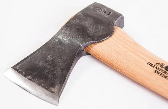 Gränsfors Liten Skogøks Lettest av Gränsfors Bruks økser 