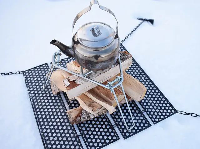 Hällmark Bålunderlag 44x44cm Lag mat over åpen ild 