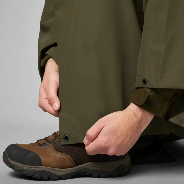 Seeland Taxus rain Poncho Pine Green Komprimerbar og vanntett regnponcho 