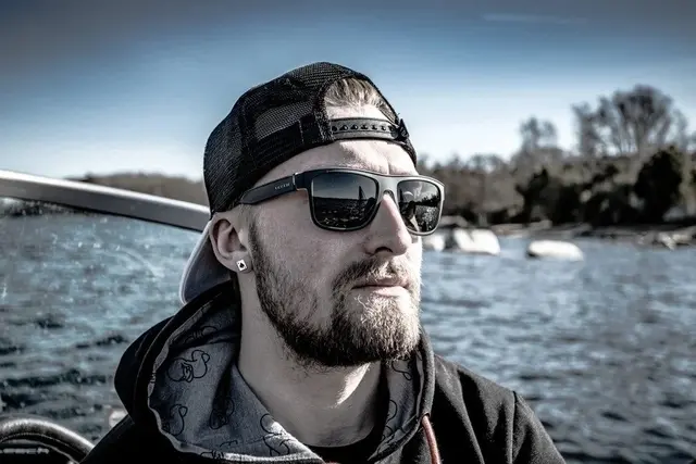 Leech X Street Black Polariserte solbriller med Copper linse 