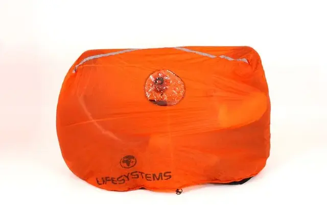 Lifesystem Survival Shelter 2 Orange Lett vindsekk som rommer 2 personer 