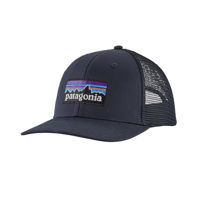 Patagonia P-6 Logo Trucker Hat Navy Blue, klassisk cap 