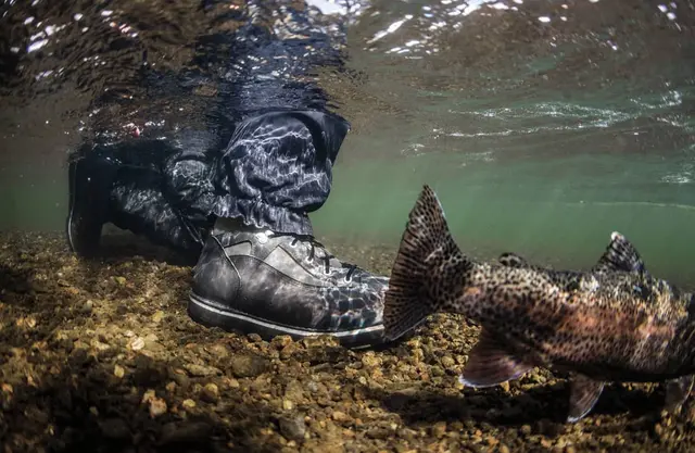 Patagonia Foot Tractor Wading Boots 11 Slitesterke vadesko med Sticky Rubber 