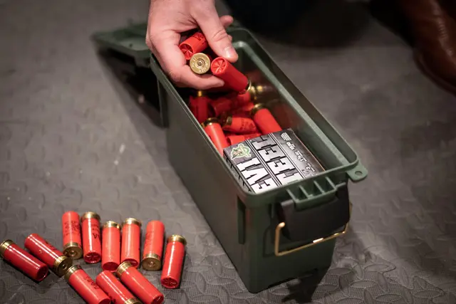 Plano Element-Proof Field/Ammo Box Small Låsbar ammunisjonsboks med håndtak 