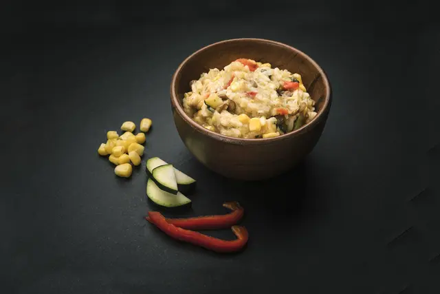 Real Turmat Squash og maisgryte En fyldig og mettende vegan rett med ris 