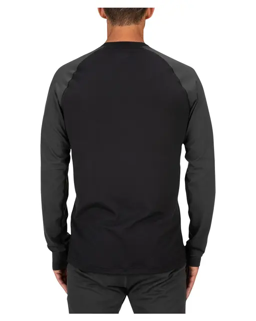 Simms Lightweight Baselayer Top Black S Flott teknisk genser som innerste lag 