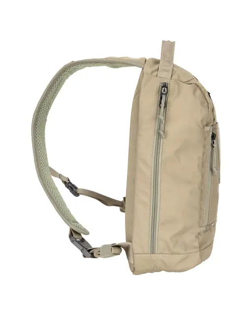 Simms Tributary Sling Pack Tan lett og god sekk perfekt til dagsturer 