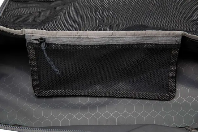 Simms GTS Gear Duffel 80L Carbon 