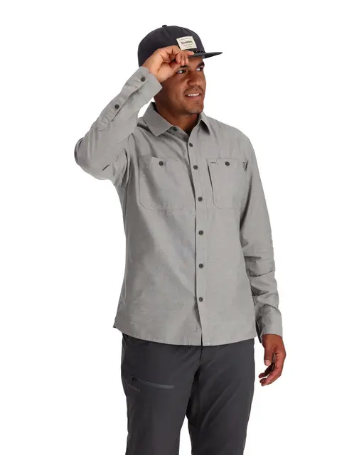 Simms Cutbank Chambray Shirt S Cinder Chambray 