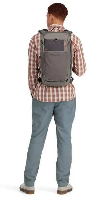 Simms Freestone Backpack Pewter Legg og stiling dagstursekk fra Simms 