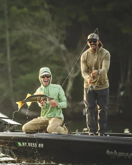 Simms Solarflex Hoody Field Heather M Beskyttende hettegenser for varme dager 