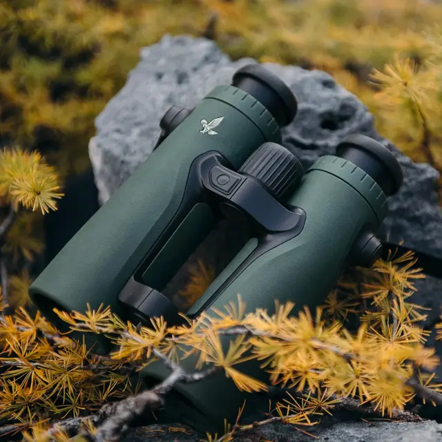 Swarovski EL Range TA 10x42 Green Håndkikkert med avstandsmåler og TA 