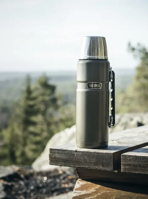 Thermos Stainless King Termos Army 1,2L Termos i rustfritt stål med håndtak 
